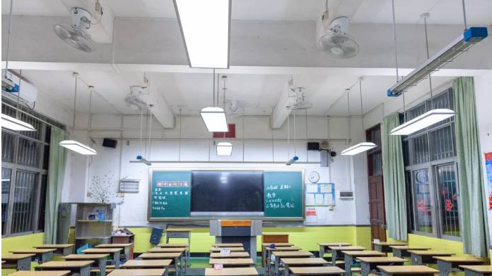 课室紫外线消毒